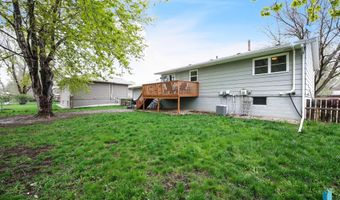 4301 S Holbrook Ave, Sioux Falls, SD 57106