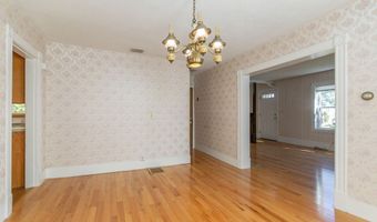 66 S Westfield St, Agawam, MA 01030