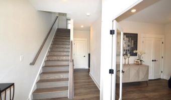 22790 TAWNY PINE Sq, Ashburn, VA 20148