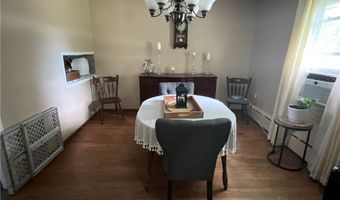 262 N Main St, Albion, NY 14411
