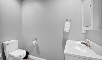 410 Crooked Stick Dr, Bedford, IN 47421
