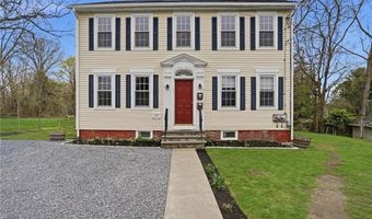 48 Constitution St 2, Bristol, RI 02809