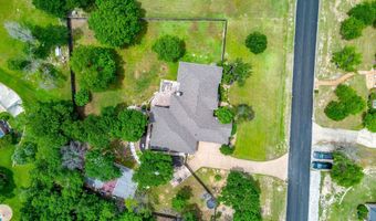 1736 Woodridge Ct, Aledo, TX 76008