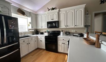 671 Englewood Dr, Abbeville, AL 36310
