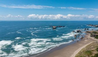 2754 LINCOLN Ave 1, Bandon, OR 97411