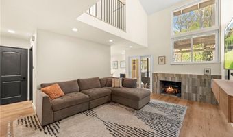 6519 E Camino Vis 4, Anaheim, CA 92807