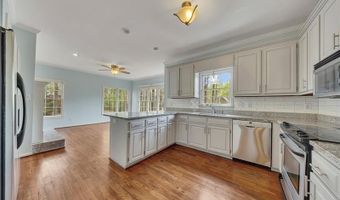 6321 Woodlore Dr NW, Acworth, GA 30101