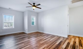 824 Kingsworth Way, Angier, NC 27501