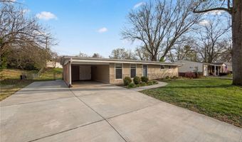 510 Wicklow Dr, Ballwin, MO 63021