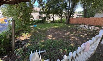 545 Park Ave, Cranston, RI 02910