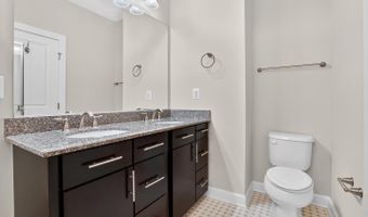 44692 COLLINGDALE Ter, Ashburn, VA 20147