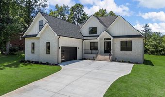 162 Clearcreek Dr, Boiling Springs, SC 29316