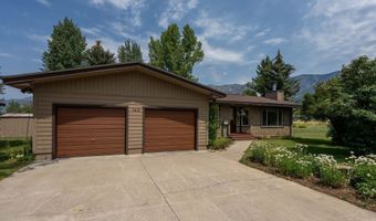 144 BLUE LAKE Cir, Alpine, WY 83128