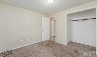 3199 N Cribbens Ave, Boise, ID 83713