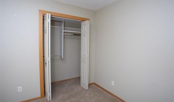527 Killarney St, Billings, MT 59105