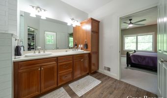 1995 Knollpoint Dr NE, Ada, MI 49301