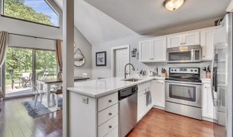 290 240th Ave #103, Arnolds Park, IA 51331