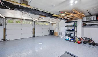 5 Pinecrest Cir, Bedford, NH 03110