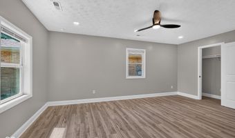 901 Alhambra, Anderson, IN 46012