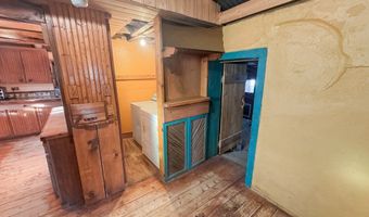406 S Cockrell St, Alpine, TX 79830
