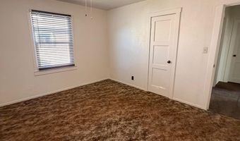 10670 Jackson St, Armona, CA 93202