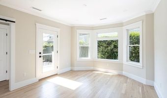 28 Carroll Ave, Newport, RI 02840