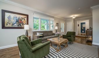 7016 WILSON Ln, Bethesda, MD 20817