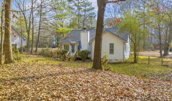 489 River Chase Dr, Athens, GA 30605
