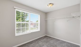 8110 Eskerban Dr, Avon, IN 46123