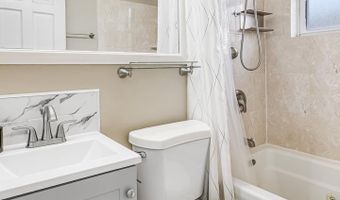 4719 25TH St N, Arlington, VA 22207