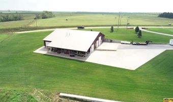 19417 S 5th Dr, Beatrice, NE 68310