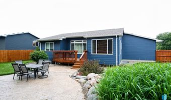 712 S 7th Ave, Brandon, SD 57005