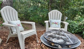 98825 PLEASANT HILL Dr 36, Brookings, OR 97415