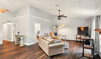 5901 Gibbs Rd, Andover, OH 44003