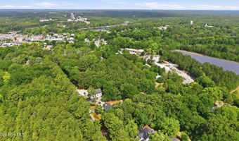 208 Blue St, Aberdeen, NC 28315