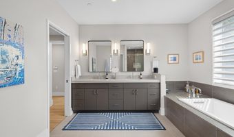 5624 SHERIER Pl NW, Washington, DC 20016