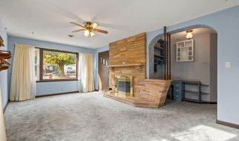 1002 Carroll Ave, Ames, IA 50010