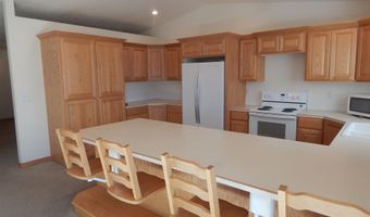 111 Sunset Ln, American Falls, ID 83211