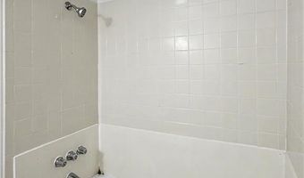 317 Young St, Arkoma, OK 74901
