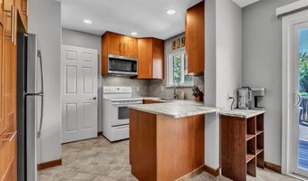 3161 Wolverine Dr, Ann Arbor, MI 48108