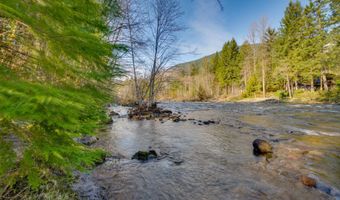 64281 E BRIGHTWOOD LOOP Rd, Brightwood, OR 97011