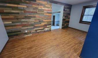615 N 3rd St, Aberdeen, SD 57401