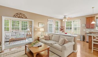 11 BRIDGEWATERS Psge, Barnegat, NJ 08005