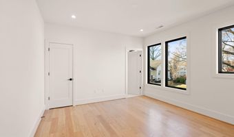 3108 6TH St N, Arlington, VA 22201