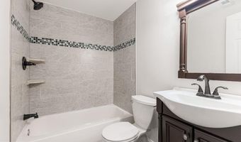 4211 DOWNING St, Annandale, VA 22003