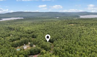 67 E West Ln, Belgrade, ME 04917