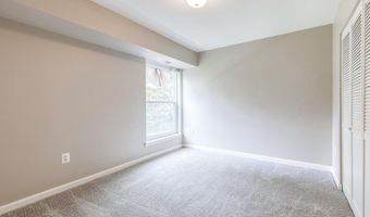 13 SILVERWOOD Cir 6, Annapolis, MD 21403