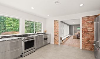 3100 N MONROE St, Arlington, VA 22207