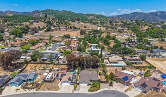 620 Meadow Grove Pl, Escondido, CA 92027