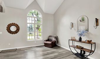 7589 Fox Tail Cir, Avon, IN 46123